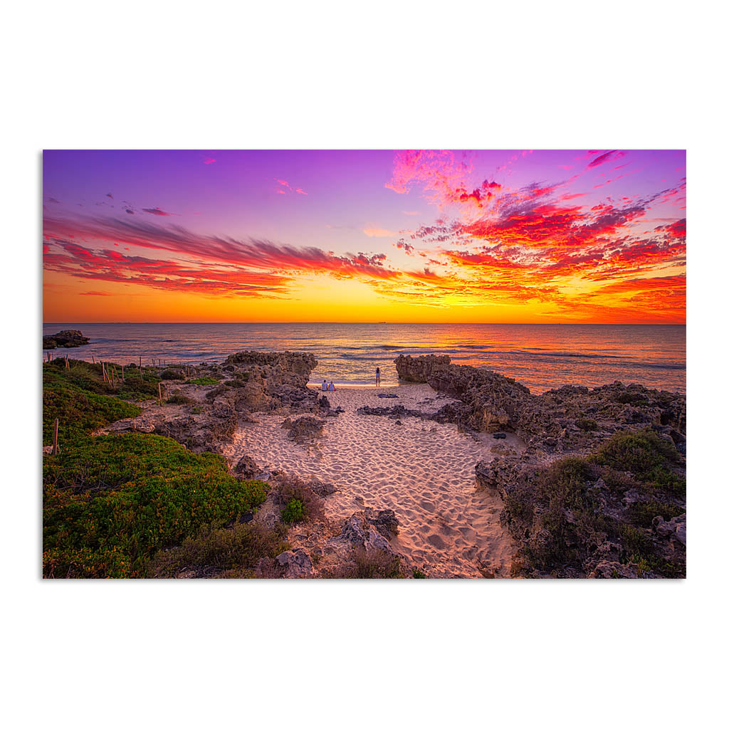 Watching the sunset at Mettams Beach in Western Australia