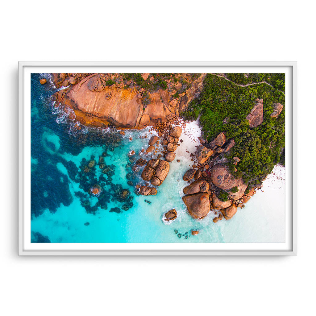 Idylic beach at Thistle Cove in Cape Le Grand, Esperance, Western Australia framed in white