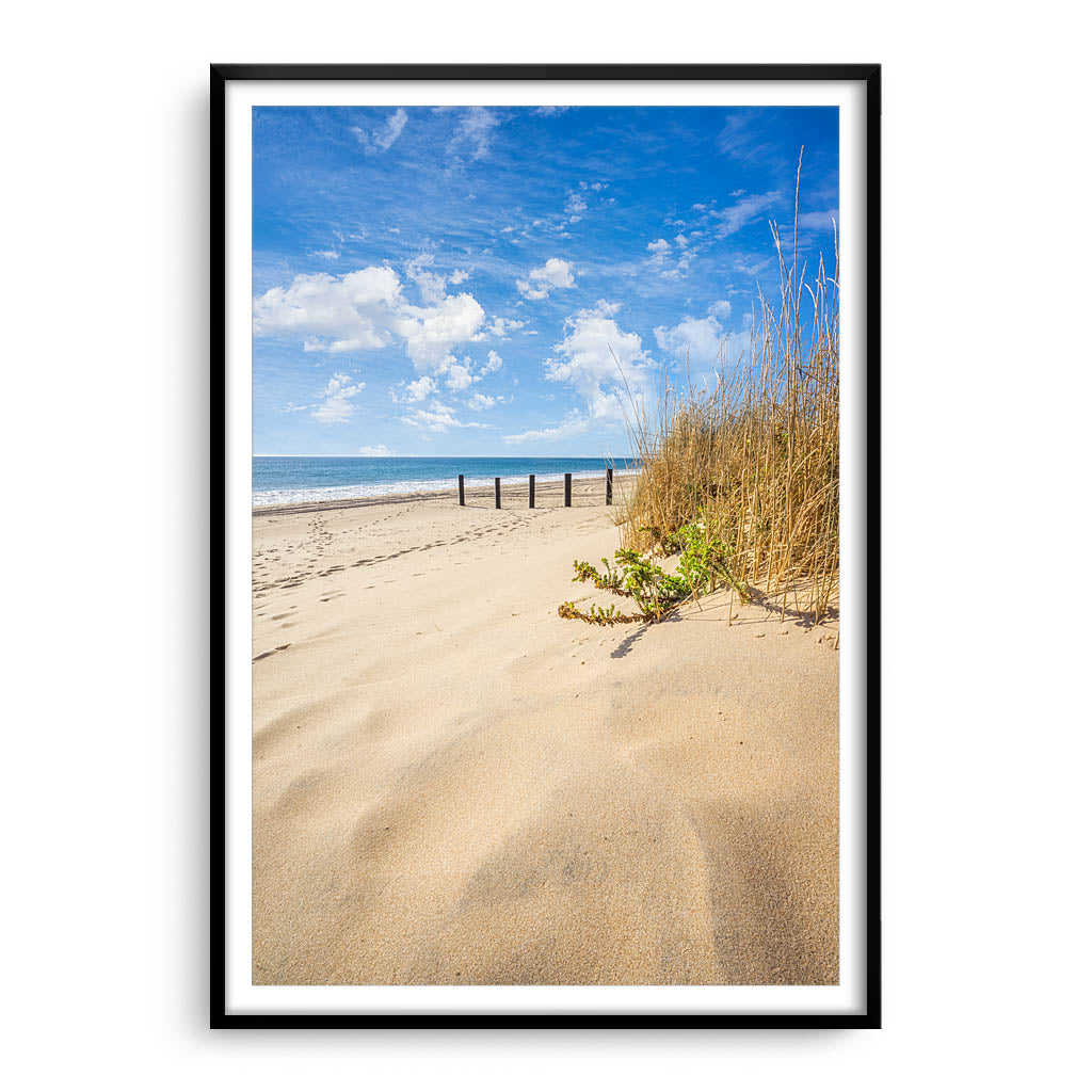 Day time at Myalup Beach in Western Australia framed in black