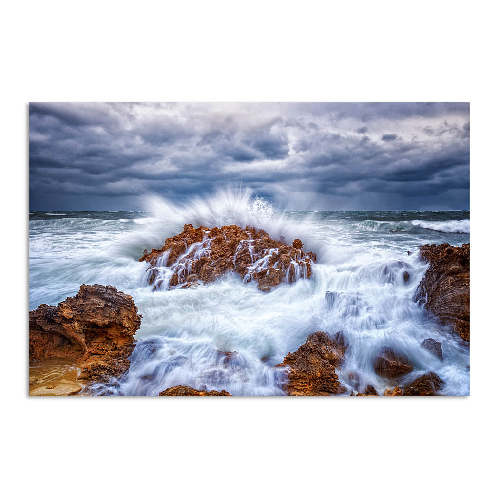 Stormy ocean in Perth, Western Australia